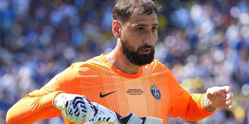 Gianluigi Donnarumma: Chương Mới Tại Manchester City 3 gianluigi donnarumma va nhung danh hieu ca nhan cao quy