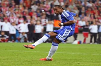 Didier Drogba – Huyền thoại từ bãi đất trống đến đỉnh cao Chelsea