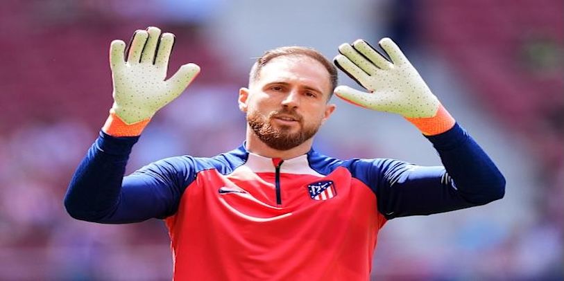 so sanh jan oblak voi cac thu mon hang dau the gioi