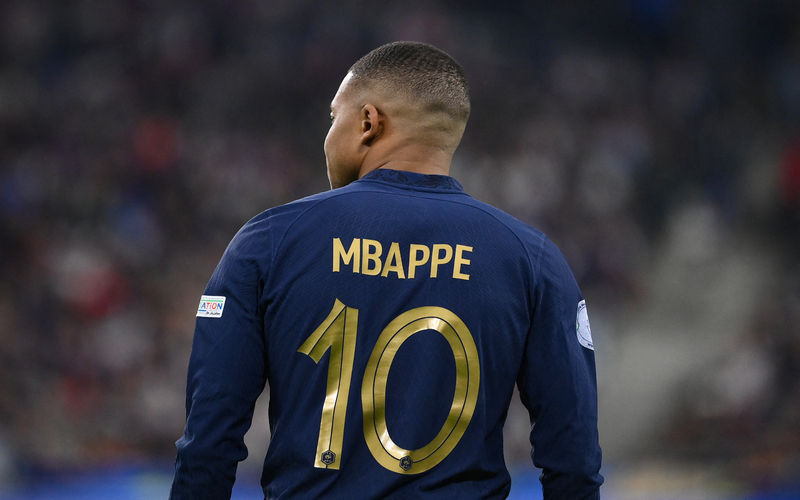 Kylian Mbappe tai phap