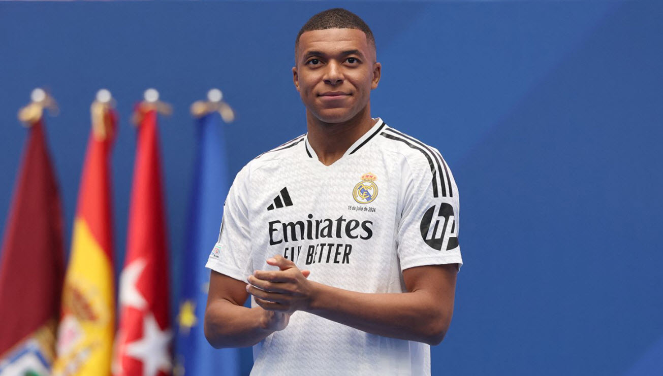cau thu bong da kylian mbappe