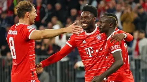 Bayern lập kỷ lục trong ngày Jackson giải cơn khát bàn