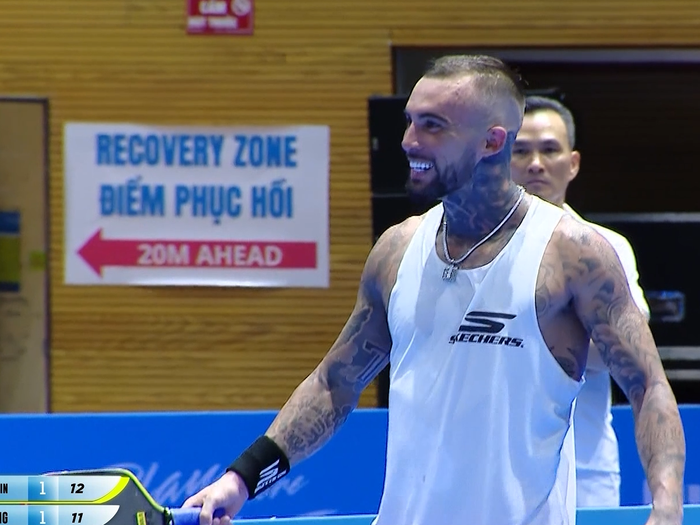 danh hieu tyson mcguffin dat duoc