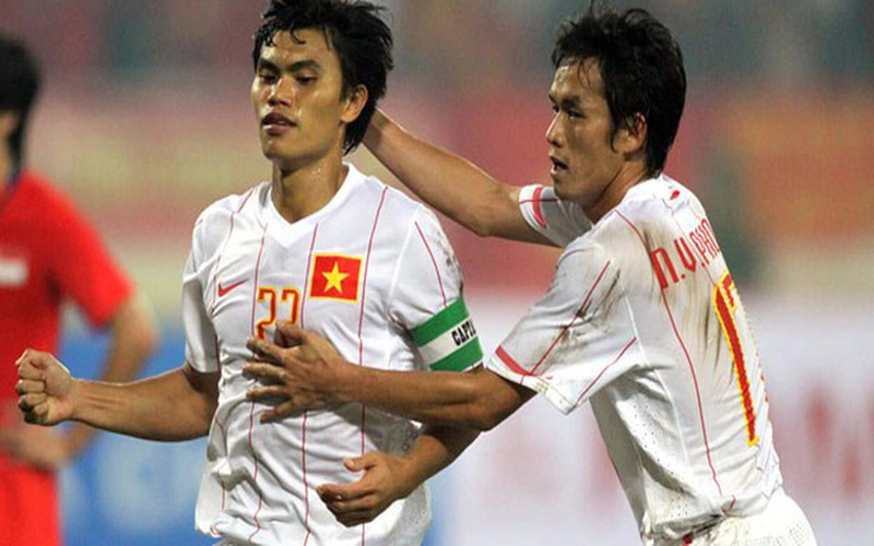 Phan Văn Tài Em – Người đội trưởng mẫu mực và biểu tượng của bóng đá Việt Nam 2 Những dấu ấn khó quên trong sự nghiệp