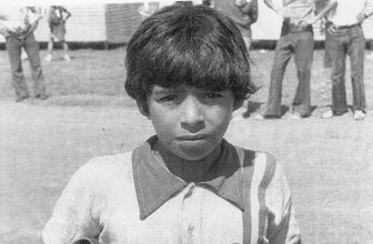 Diego Maradona – Thiên tài bóng đá và bi kịch của một huyền thoại