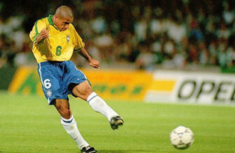 Roberto Carlos – Hành trình trở thành hậu vệ trái vĩ đại