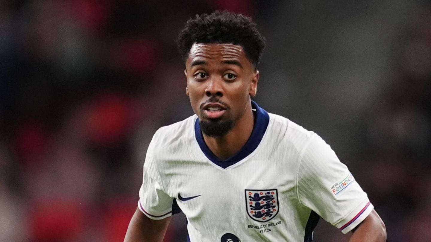 Angel Gomes – Tìm lại bản sắc của một bộ não chơi bóng 2 angel gomes tai moi truong moi tai nang duoc dat dung cho