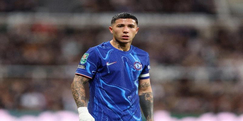Enzo Fernández: Ngôi sao Thế hệ mới của Chelsea FC 2 enzo fernandez tai chelsea