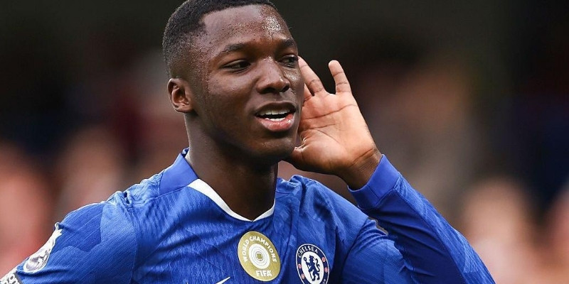 gia chuyen nhuong cua moises caicedo