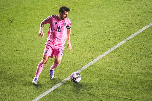 Phong độ Messi mùa này: Góc nhìn tin tức bóng đá về một huyền thoại chưa dừng lại 3 goc nhin cua nguoi ham mo