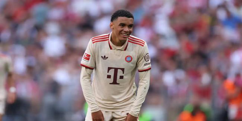 Jamal Musiala: Tương lai Sáng chói của FC Bayern Munich 3 phong cach thi dau cua cau thu jamal musiala