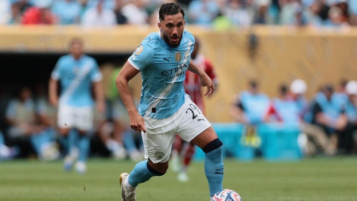 man ra mat cua rayan cherki