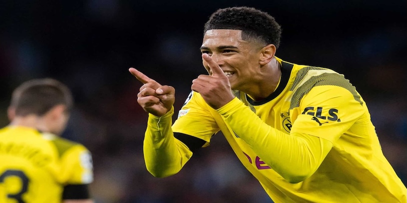 tam anh huong cua jude bellingham voi cac dong doi tre