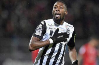 Những thông tin cần biết về cầu thủ Karl Toko Ekambi