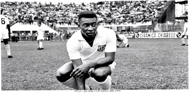 Những năm tháng đỉnh cao của Pele tại cấp câu lạc bộ