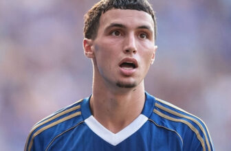 Khái quát tiểu sử và hành trình thi đấu của tài năng trẻ Bilal El Khannouss