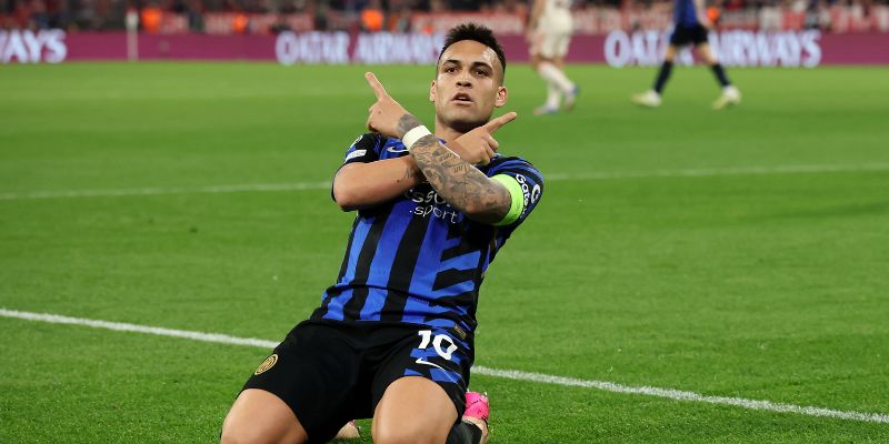 Thông tin tổng quan về tiểu sử cầu thủ Lautaro Martínez