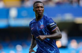 Moises Caicedo là ai? Thông tin cá nhân và lý lịch