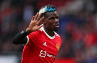 Paul Pogba ăn mừng bàn thắng tại chung kết World Cup năm 2018