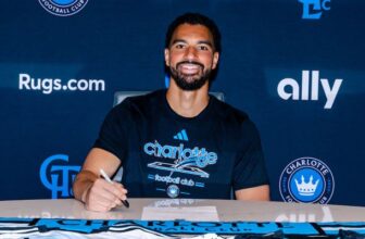 Phân tích phong cách thi đấu của Drake Callender đầy phản xạ và bản lĩnh