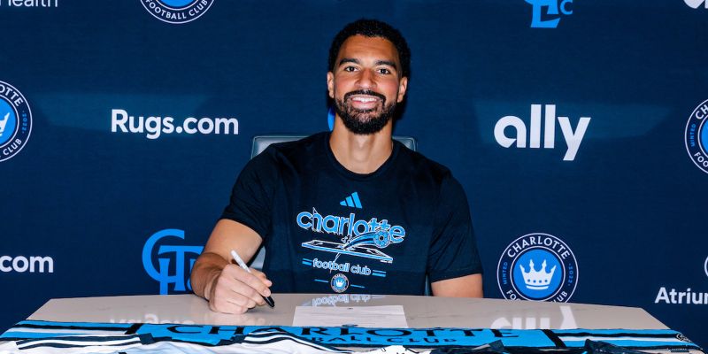 Drake Callender: Chốt chặn tin cậy của Minnesota United 2 Phân tích phong cách thi đấu của Drake Callender đầy phản xạ và bản lĩnh