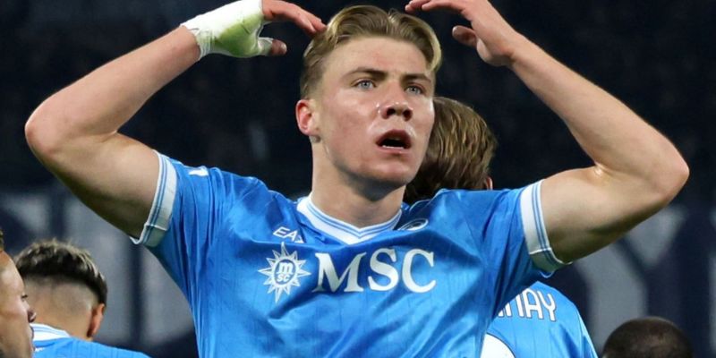 Rasmus Højlund – Tài năng trẻ của bóng đá Đan Mạch 2 Phong Cách Thi Đấu Và Điểm Mạnh Nổi Bật