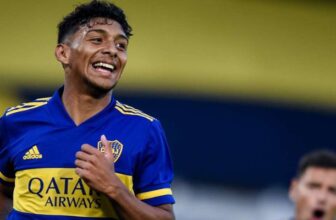 Sự nghiệp đỉnh cao của Cristian Medina trên sân cỏ