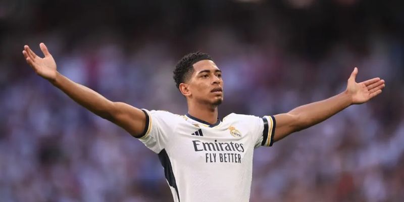 Tài Năng Trẻ Jude Bellingham - Ảnh Hưởng Mạnh Mẽ Trên Sân Cỏ 2 Đánh giá phong cách thi đấu của tài năng trẻ Jude Bellingham