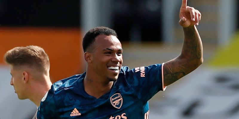 Phân tích phong cách thi đấu: Sự kết hợp giữa thép và lửa