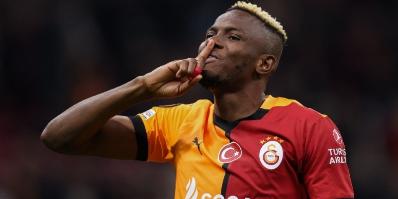 Những kỷ lục nổi bật của Victor Osimhen