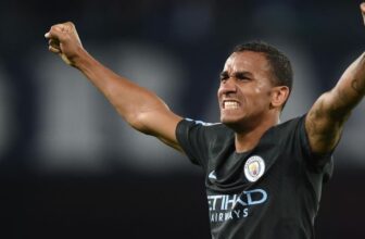 Xuất Thân Và Những Năm Đầu Sự Nghiệp