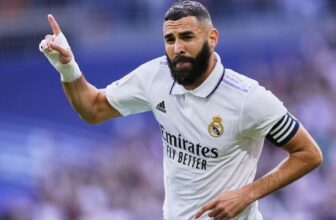 Hành Trình Tuổi Thơ Và Những Bước Đầu Sự Nghiệp