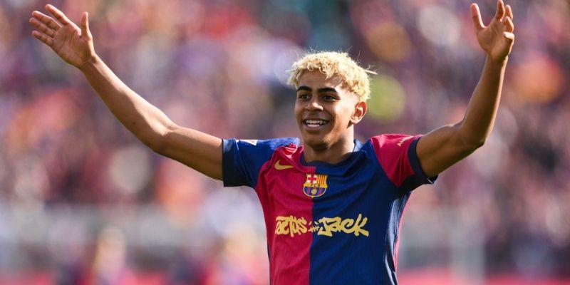 Lamine Yamal sở hữu kỹ năng nào khiến đối thủ dè chừng