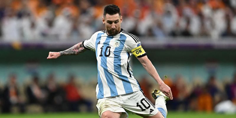 Phong cách thi đấu và điểm mạnh Lionel Messi -