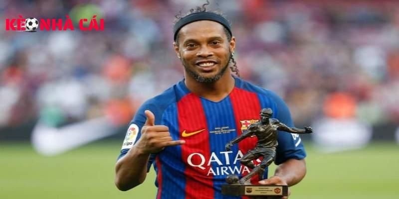 Ronaldinho sở hữu những kỹ năng đi vào lịch sử