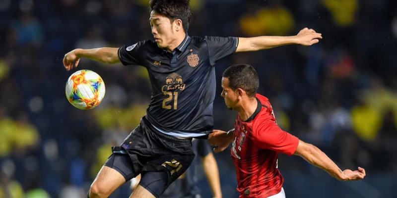 Sự nghiệp quần đùi áo số đầy tự hào của Lương Xuân Trường 