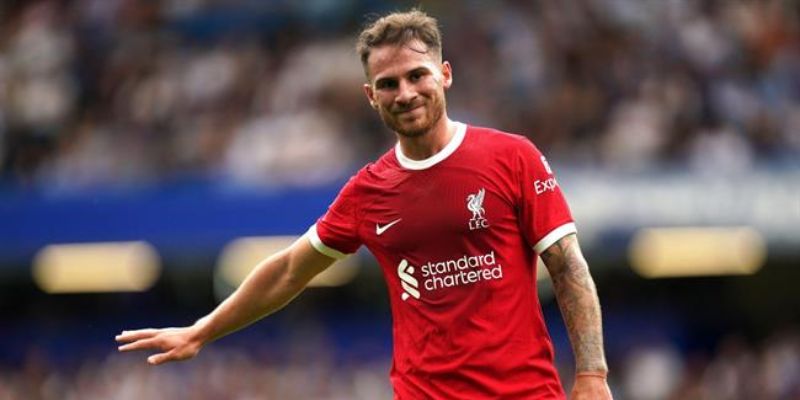 Cuộc Sống Ngoài Sân Cỏ Của Alexis Mac Allister