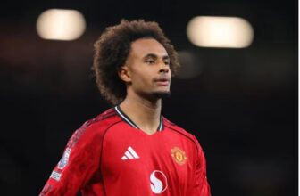 Joshua Zirkzee: Bản năng "số 9 rưỡi" và tương lai đầy biến động tại Manchester United
