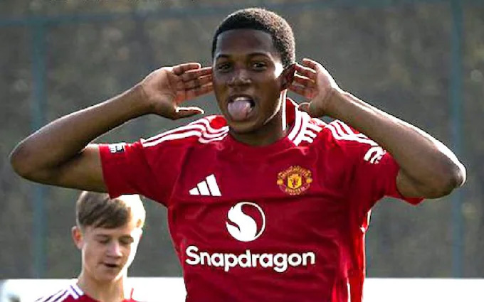 Chidozie Obi với những kỷ lục vô tiền khoáng hậu của bóng đá thế giới