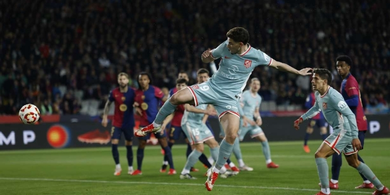 Julián Álvarez Bùng Nổ Với Tốc Độ Đỉnh Cao 2 Lối chơi hiện đại của chân sút Argentina