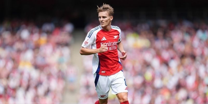 Martin Odegaard - Câu Chuyện Nhạc Trưởng Đậm Chất Nghệ Sĩ 1 Hành trình trưởng thành từ kỳ vọng rất lớn của bóng đá Na Uy