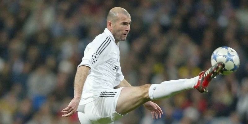 Zinedine Zidane - Hành trình trở thành tượng đài bóng đá 3 Vinh quang chói lọi của ông vẫn còn tới ngày hôm nay