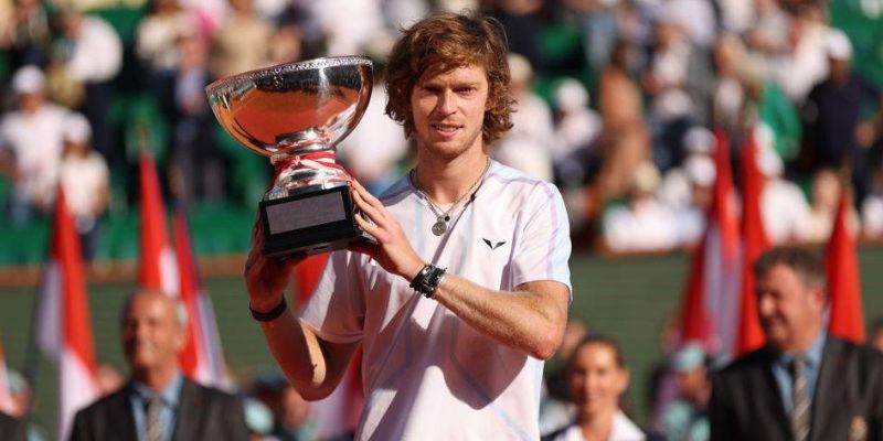 andrey rublev co may tan cong cua lang quan vot hien dai