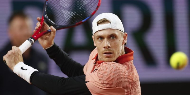 Denis Shapovalov - Chinh Phục Đỉnh Cao Quần Vợt Thế Giới 2 Phong cách chơi bóng độc đáo của vận động viên