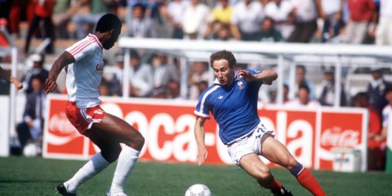 Jean-Pierre Papin: Kỷ Nguyên Khái Niệm Hóa Bản Năng Sát Thủ 2 Bản Lý Lịch Kỹ Thuật Định Nghĩa Một Sát Thủ Vòng Cấm Toàn Diện