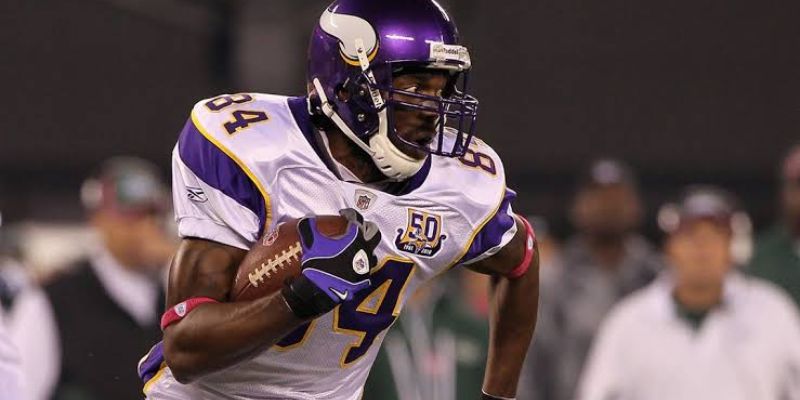 Randy Moss – Huyền Thoại NFL Với Sự Nghiệp Ấn Tượng 2 Khả năng bứt tốc luôn tạo khác biệt rõ