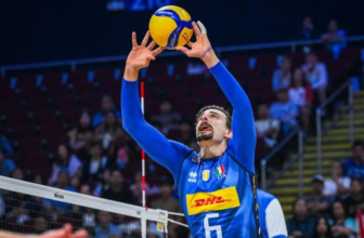 Simone Giannelli sở hữu sự nghiệp đầy ấn tượng