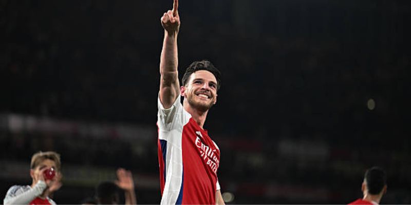 Declan Rice - Tiền vệ xuất sắc của bóng đá Anh 1 Những cột mốc quan trọng trong sự nghiệp Declan Rice