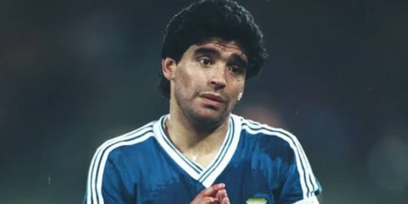 Diego Maradona Thiên Tài Số Mười Của Bóng Đá Thế Giới 2 Thiên tài trong màu áo Argentina: Mexico 1986, nghệ thuật và di sản