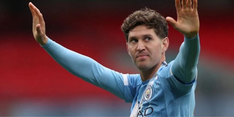 John Stones – Từ Barnsley Đến Đỉnh Cao Cùng Man City 2 Vai trò mới giúp Stones tỏa sáng trong mùa ăn ba